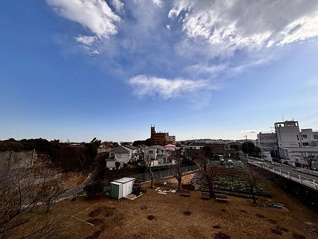 心を落ち着かせ開放してくれる眺望が、今日も家族を包み込みます。（2026.1.30撮影）