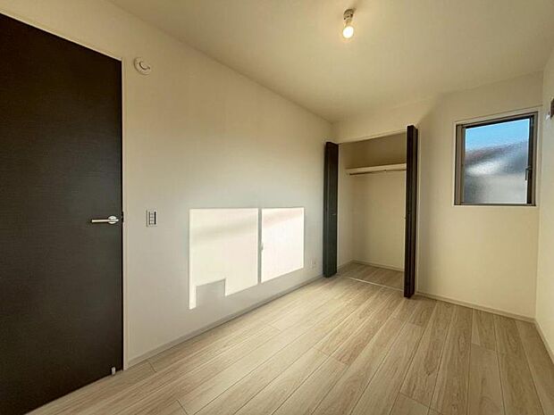 居室には収納スペースが豊富なため、シンプルですっきりとした暮らしが実現できます。