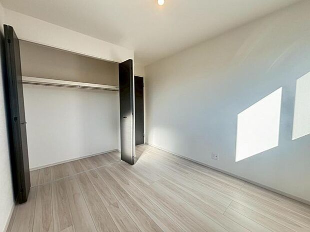 居室には収納スペースが豊富なため、シンプルですっきりとした暮らしが実現できます。