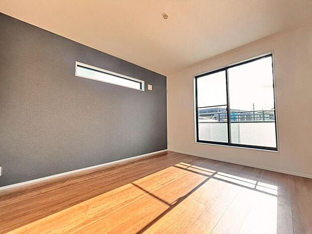 高級感を演出する内装。くつろぎのスペースにも、癒しのスペースにもなる心休まる空間です。