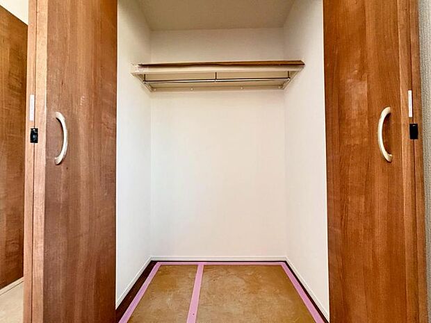 クローゼットを有効活用すれば、生活空間をより上質なものにしてくれるでしょう。(2026.3月撮影)