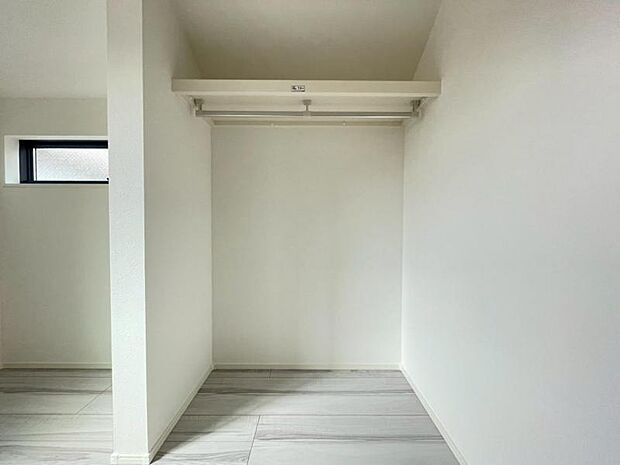 クローゼットを有効活用すれば、生活空間をより上質なものにしてくれるでしょう。