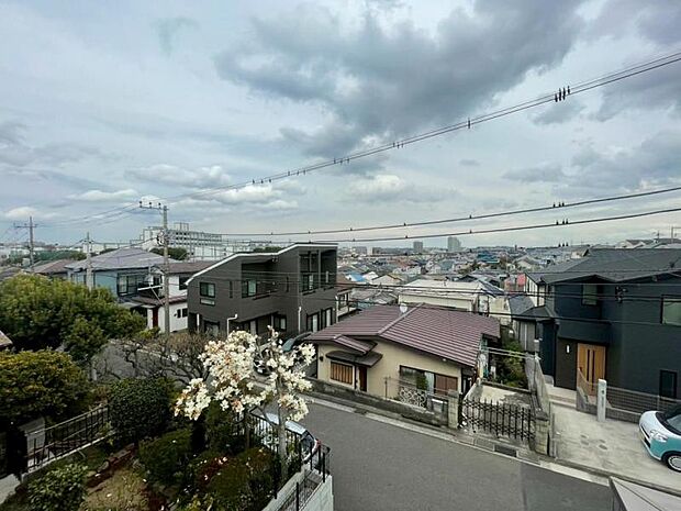 開放感たっぷりの眺望で、毎日が特別なひとときに感じられます。