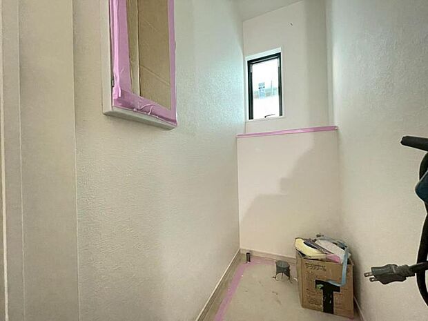 清潔感溢れるトイレ。落ち着いた空間で安らぎのひとときをお過ごしいただけます。（2026.1.12撮影）