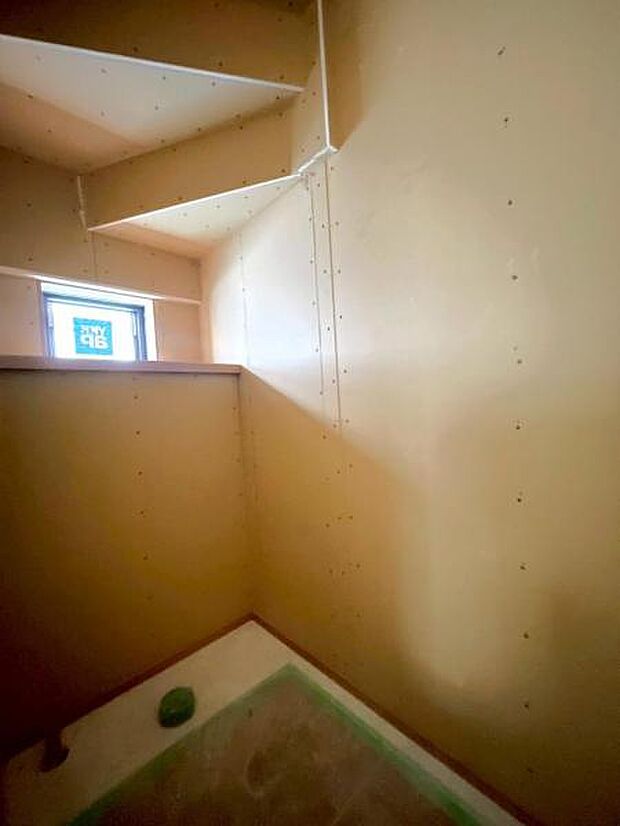 清潔感溢れるトイレ。落ち着いた空間で安らぎのひとときをお過ごしいただけます。(2026.3.18撮影)