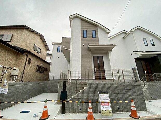 外観の美しさだけでなくそこに住まうご家族様の心地良さを最優先しています。