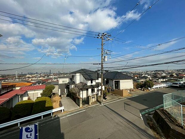 心を落ち着かせ開放してくれる眺望が、今日も家族を包み込みます。