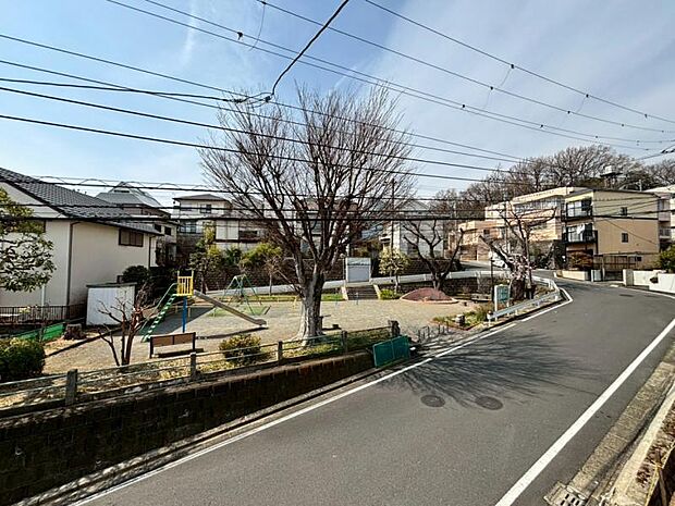 開放感のある眺望。季節による景色の変化を日常の生活と共に感じてください。