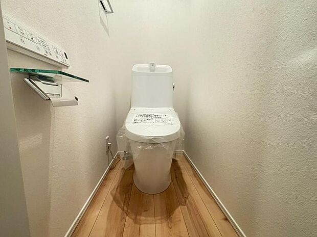 2階にもトイレを設置。朝の身支度をする際の混雑緩和などに有効にお使いいただけます。