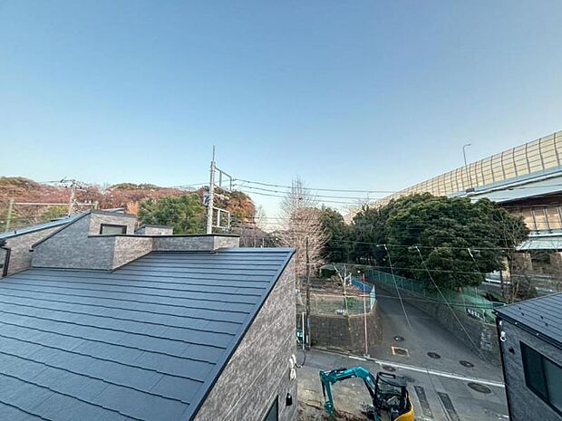 心を落ち着かせ開放してくれる眺望が、今日も家族を包み込みます。