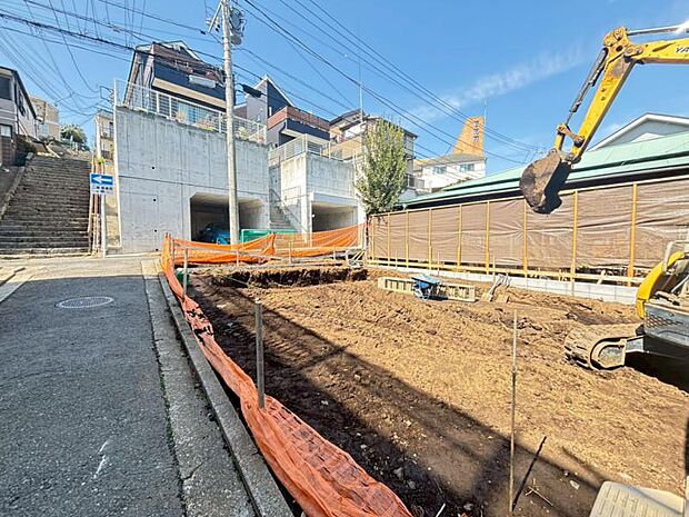 実際の日当たりや現地の雰囲気もご確認くださいませ。(2026.3.21撮影)