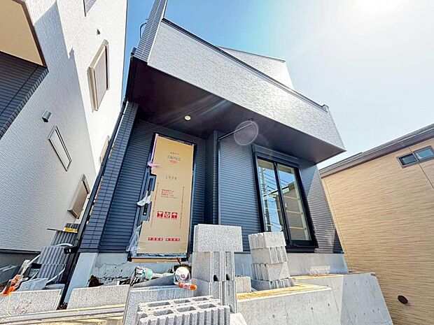 外観の美しさだけでなくそこに住まうご家族様の心地良さを最優先しています。(2026年3月撮影)