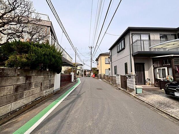周辺環境や街並みなど、図面だけでは分からない現地の雰囲気もぜひご確認くださいませ。(2026年3月撮影)