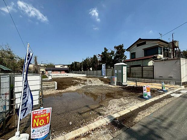 完成前の状態をご覧頂くことで、隣接した環境をしっかりとご確認頂けます。(2026年4月撮影)