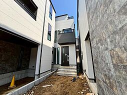 神奈川県横浜市金沢区富岡東1丁目