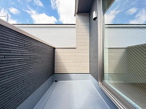 豊かな居住性とクオリティが見事に調和した住空間は、住まうことの喜びを感じさせてくれます。
