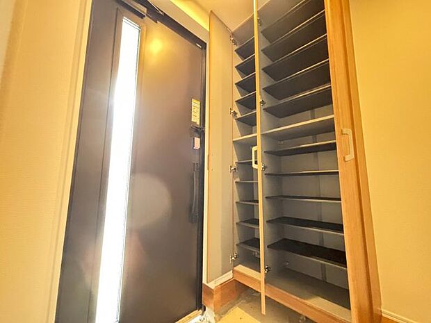 今後ご家族の「行ってきます」「ただいま」が行き交う空間になることでしょう。