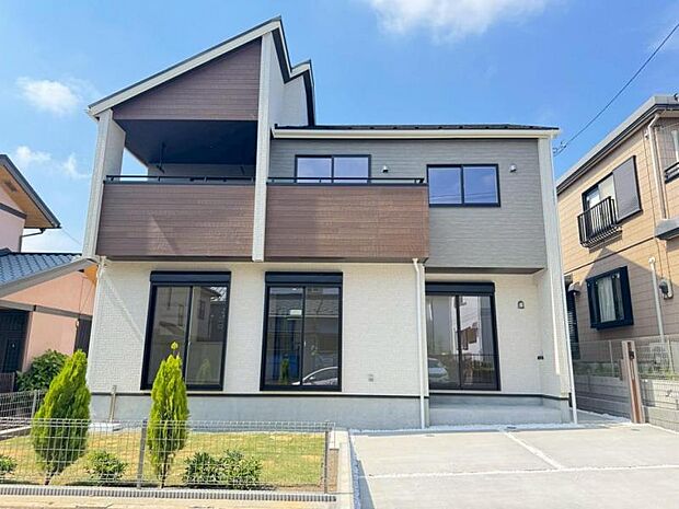 豊かな居住性とクオリティが見事に調和した住空間は、住まうことの喜びを感じさせてくれます。