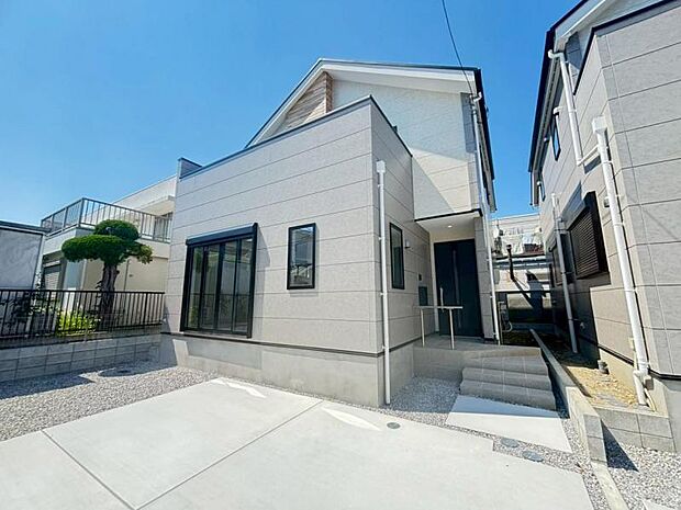豊かな居住性とクオリティが見事に調和した住空間は、住まうことの喜びを感じさせてくれます。
