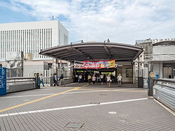 JR「戸塚」駅　2200m