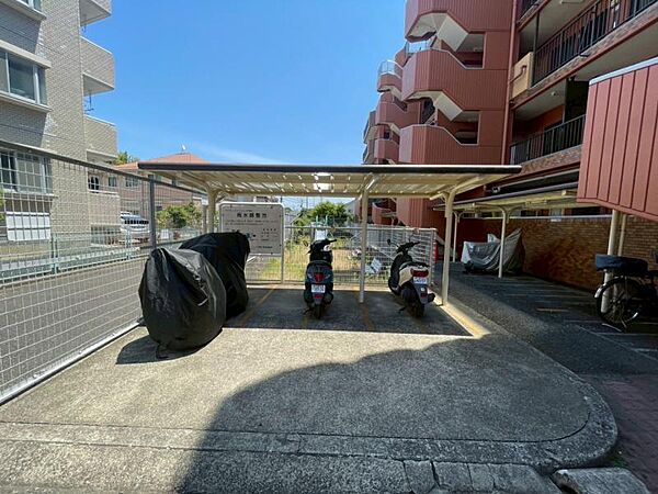 バイク置き場
