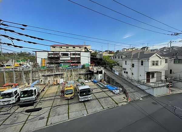 心を落ち着かせ開放してくれる眺望が、今日も家族を包み込みます。（2026年9月撮影）