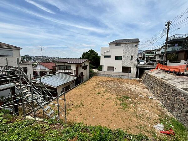 手前から1区画、2区画、3区画となっています。（2026年6月撮影）