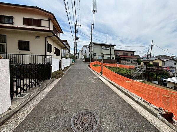 前面道路を含む現地写真（2026年6月撮影）