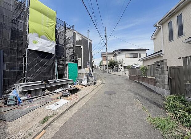 周辺環境や街並みなど、図面だけでは分からない現地の雰囲気もぜひご確認くださいませ。(2026年8月撮影)