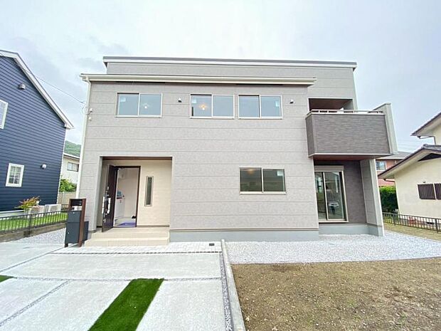 豊かな居住性とクオリティが見事に調和した住空間は、住まうことの喜びを感じさせてくれます。