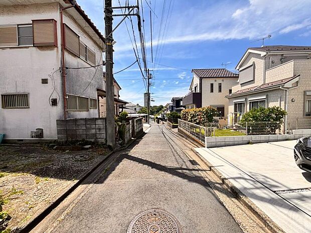前面道路を含む現地写真（2026年6月撮影）
