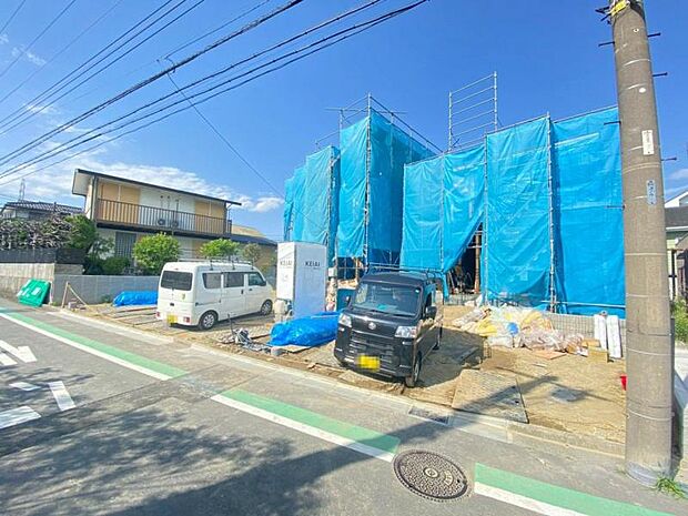 現地の状態をご覧いただくことで、隣接した環境をしっかりとご確認いただけます。（2026年5月撮影）