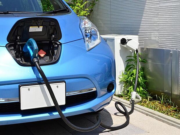 電気自動車用コンセント 電気自動車を充電できるコンセントを設置