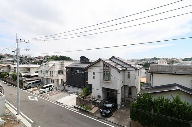 開放感のある眺望。季節による景色の変化を日常の生活と共に感じてください。