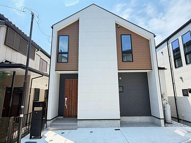 外観の美しさだけでなくそこに住まうご家族様の心地良さを最優先しています。