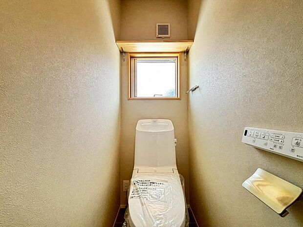 2階にもトイレを設置。朝の身支度をする際の混雑緩和などに有効にお使いいただけます。