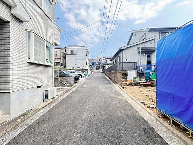 周辺環境や街並みなど、図面だけでは分からない現地の雰囲気もぜひご確認くださいませ。(2026年7月撮影)