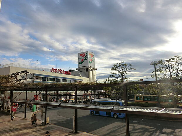 イトーヨーカドー上永谷店 1200m