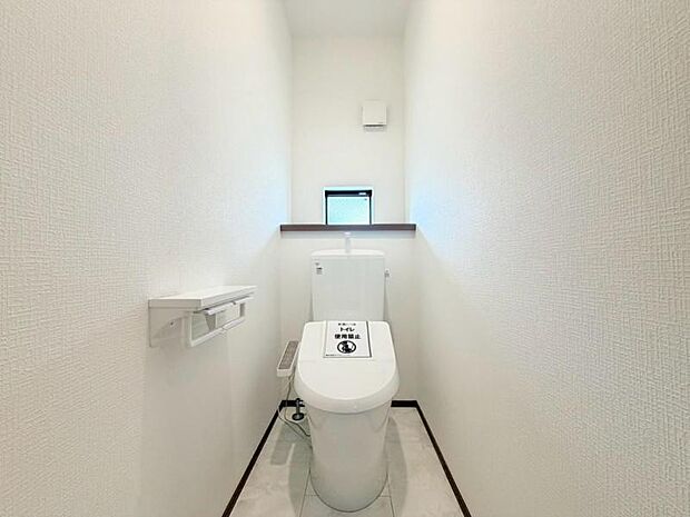 2階にもトイレを設置。朝の身支度をする際の混雑緩和などに有効にお使いいただけます。