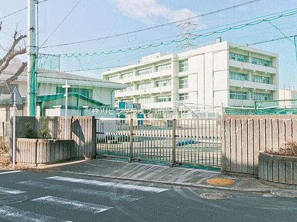 横浜市立いずみ野中学校　370ｍ