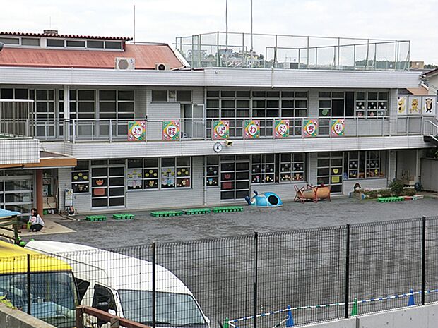横浜昭和幼稚園? 300m