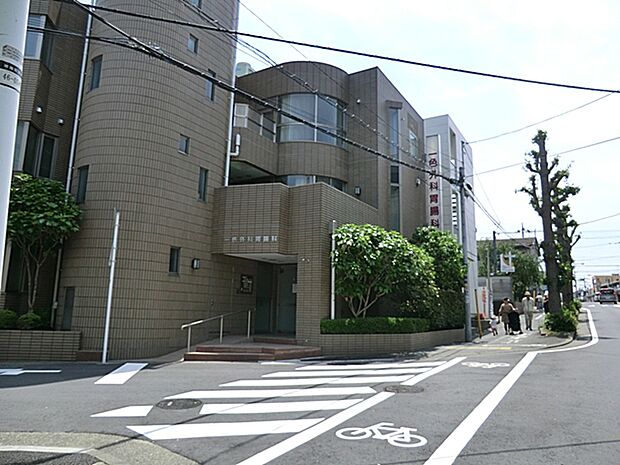 一色外科胃腸科医院 390m