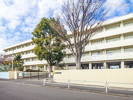 横浜市立丸山台中学校　240ｍ