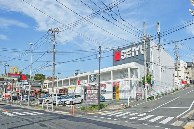 西友 能見台店 1600m