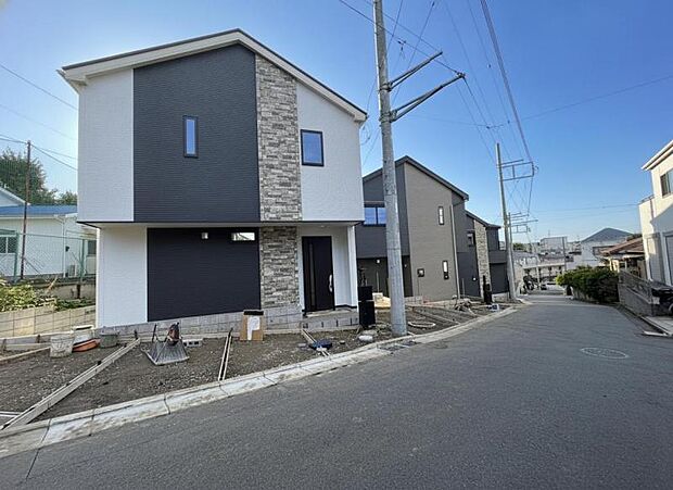 周辺環境や街並みなど、図面だけでは分からない現地の雰囲気もぜひご確認くださいませ。