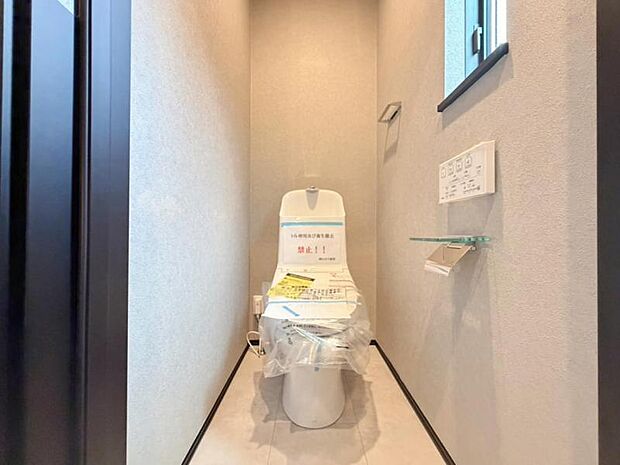毎日使う場所だからこそ、使い勝手を考慮しました。白を基調に、飽きのこない空間は質感豊かな仕上がりとなっております。