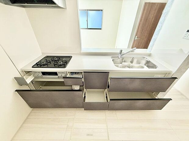 ■料理がもっと楽しくなる、快適なキッチン空間