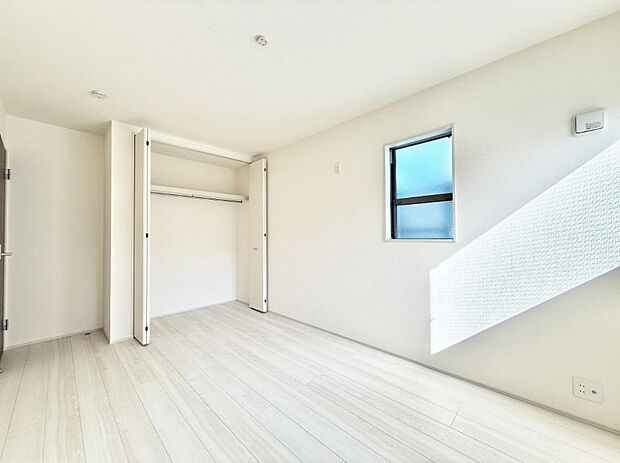 ■窓の配置や通気性の良い設計で部屋の空気がこもらず、常に新鮮な空気が流れます