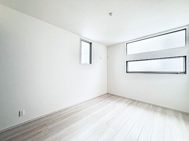 ■落ち着いた雰囲気のお部屋で心が安らぐ空間