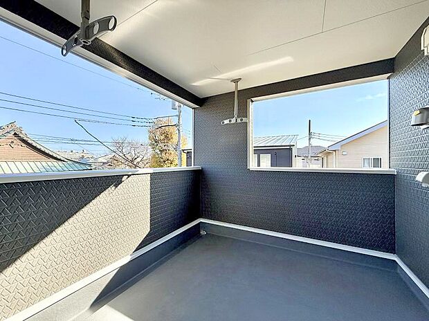 ■ 季節の移ろいを感じられる開放的な空間です